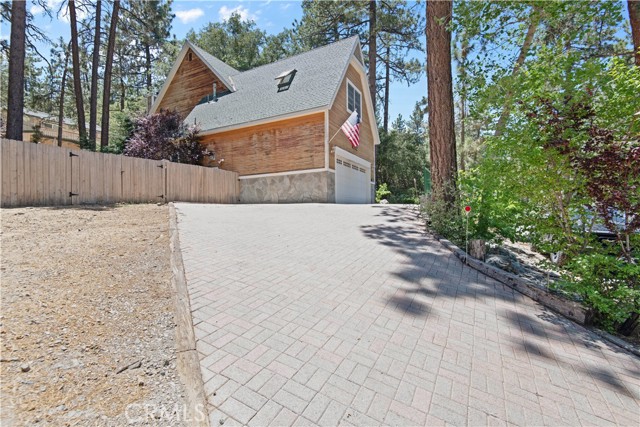 Image 3 for 1085 Eagle Rd, Wrightwood, CA 92397