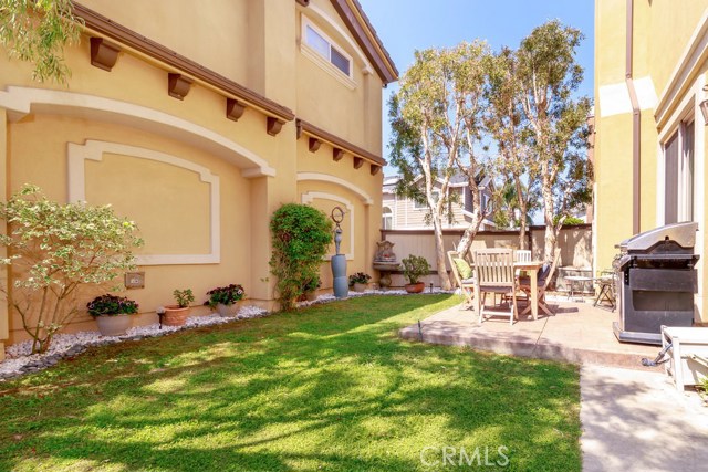 2010 Curtis Avenue, Redondo Beach, California 90278, 4 Bedrooms Bedrooms, ,2 BathroomsBathrooms,Residential,Sold,Curtis,SB18108494