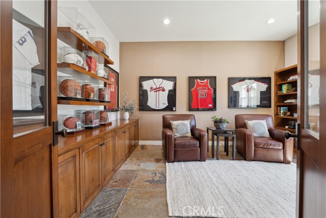 Detail Gallery Image 19 of 43 For 3995 Prado Del Trigo, Calabasas,  CA 91302 - 4 Beds | 4/1 Baths