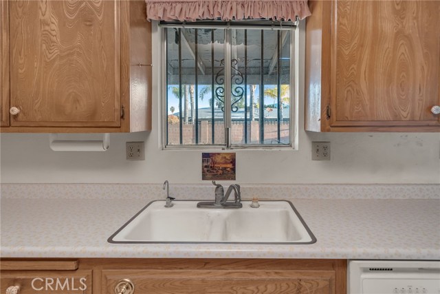 Detail Gallery Image 15 of 35 For 41278 Torrey Pine Ct, Hemet,  CA 92544 - 2 Beds | 2 Baths