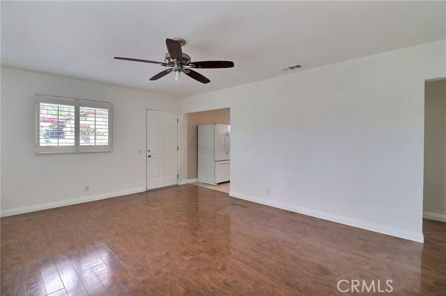 2130 Brawley Street, Los Angeles CA: https://media.crmls.org/medias/bc6dbf7e-6579-43c1-bd45-9bc8bca386a1.jpg