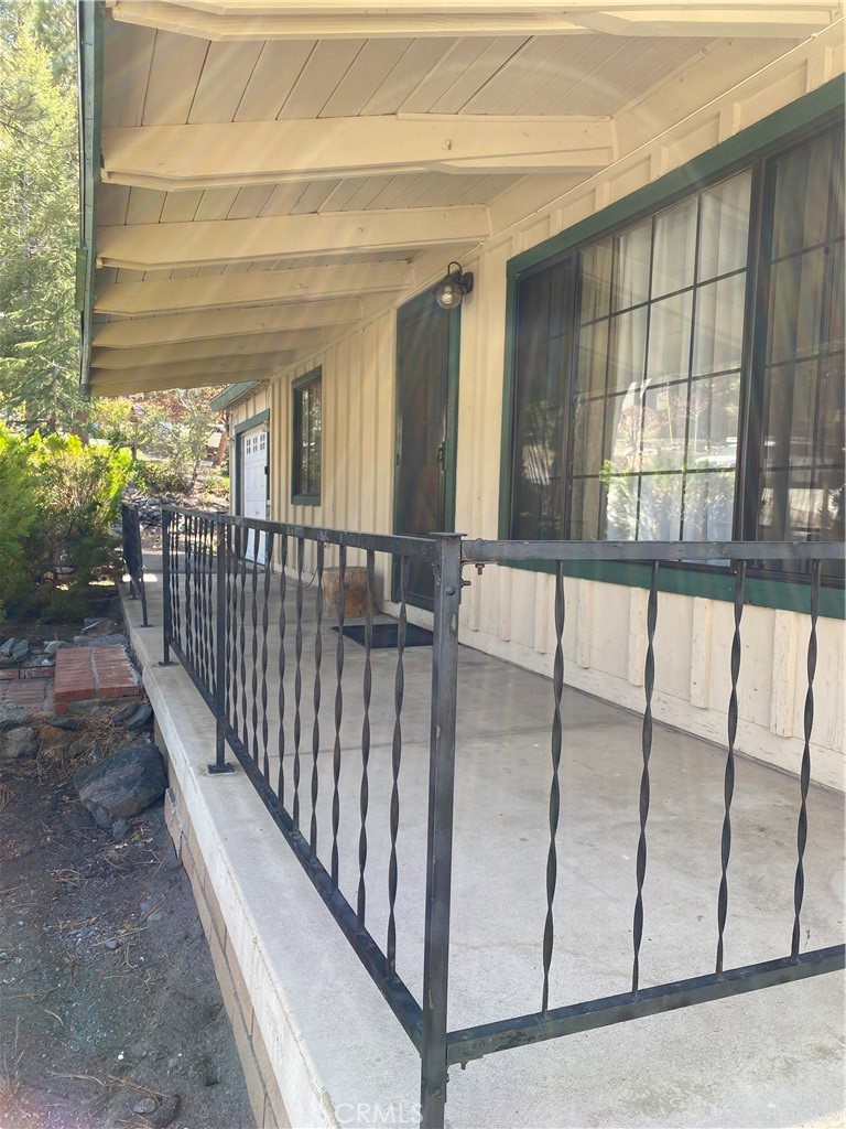 5304 Desert View Drive, Wrightwood, CA 92397