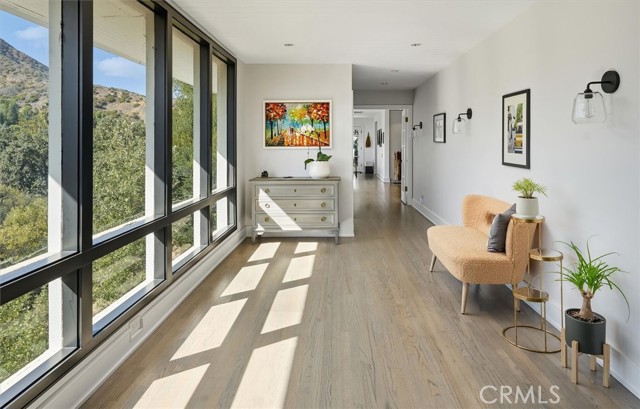 Detail Gallery Image 12 of 71 For 28933 Wagon Rd, Agoura Hills,  CA 91301 - 4 Beds | 5 Baths
