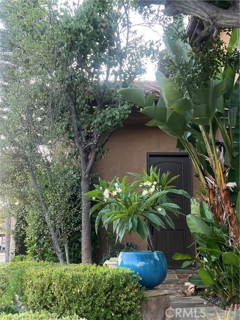 Detail Gallery Image 2 of 20 For 11105 Means, Tustin,  CA 92782 - 4 Beds | 3/1 Baths