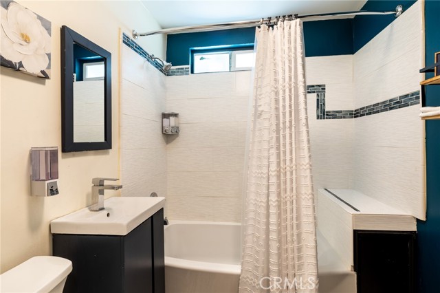 Detail Gallery Image 18 of 32 For 65076 E Broadway, Joshua Tree,  CA 92252 - 2 Beds | 1 Baths