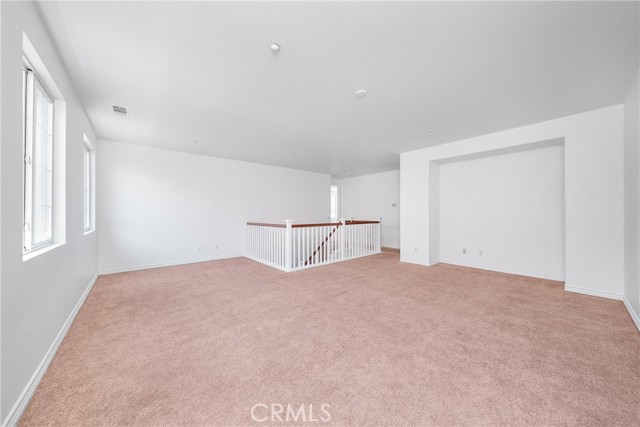 5662 Galasso Avenue, Fontana CA: https://media.crmls.org/medias/bc6ed431-7ed1-4baf-a325-e39fa22a3b71.jpg