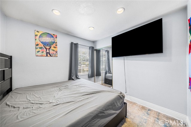 Detail Gallery Image 15 of 30 For 8526 San Vicente, Riverside,  CA 92504 - 3 Beds | 2 Baths