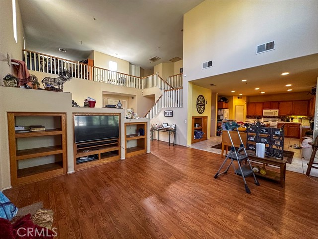 Detail Gallery Image 15 of 41 For 14852 Rosetown, Fontana,  CA 92336 - 4 Beds | 3 Baths