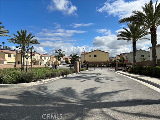 Detail Gallery Image 3 of 28 For 33955 Capstan Ct, Lake Elsinore,  CA 92530 - 4 Beds | 3 Baths