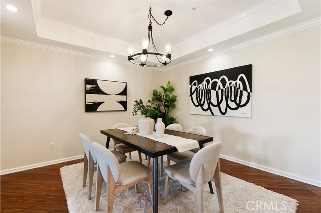 12407 Moorpark Street, 205 photo 7