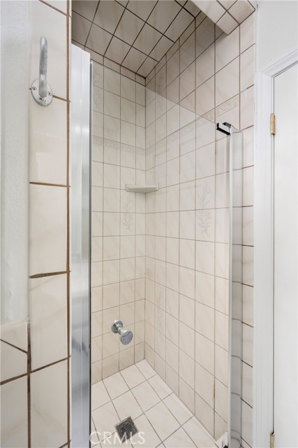 3229 Raintree Avenue, Torrance CA: https://media.crmls.org/medias/bc713420-5f5a-485f-a32c-abeca6ce65ac.jpg