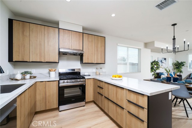 Detail Gallery Image 9 of 29 For 798 Amelia Ave #B,  San Dimas,  CA 91773 - 4 Beds | 3 Baths