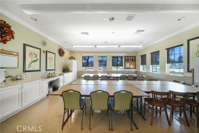177 Janzen Way, Hemet CA: https://media.crmls.org/medias/bc731207-607b-4a24-b790-114bf1c09293.jpg