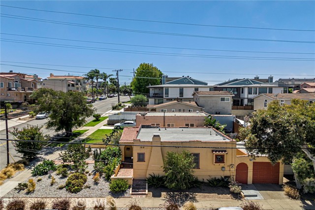 201 Lucia Avenue, Redondo Beach, California 90277, 2 Bedrooms Bedrooms, ,1 BathroomBathrooms,Residential,Sold,Lucia,SB24173182