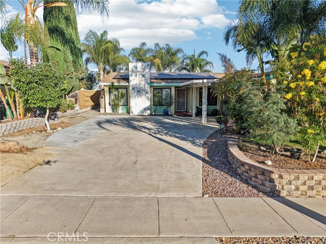 Detail Gallery Image 5 of 37 For 571 Oriole, Corona,  CA 92879 - 4 Beds | 2 Baths