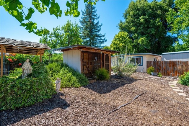 7100 Navajoa Avenue, Atascadero CA: https://media.crmls.org/medias/bc7432b0-5008-40a9-992a-7d65a83ba6f1.jpg