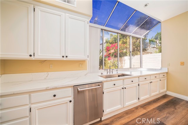9531 Montanza Way, Buena Park CA: https://media.crmls.org/medias/bc76a1a5-66cf-4c11-95d8-44a59b40311d.jpg