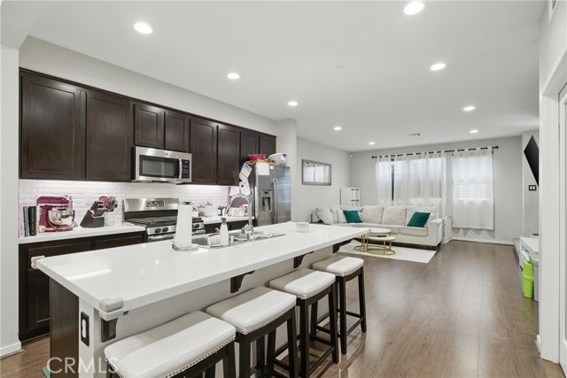 13238 Klein Court, Sylmar CA: https://media.crmls.org/medias/bc76e72b-f067-47e6-a76d-517b73547d80.jpg