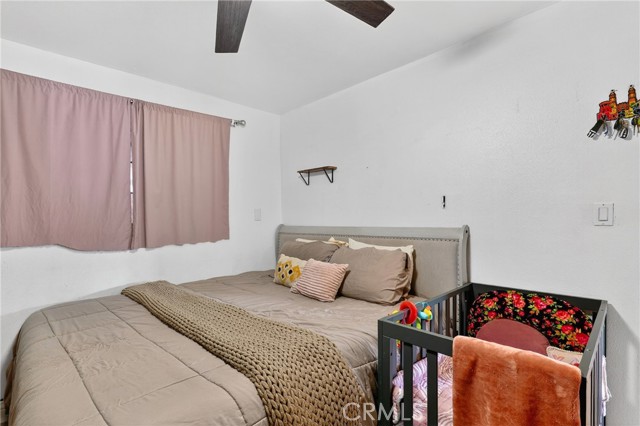 Detail Gallery Image 10 of 17 For 4209 Angelo St, Riverside,  CA 92507 - 4 Beds | 2 Baths