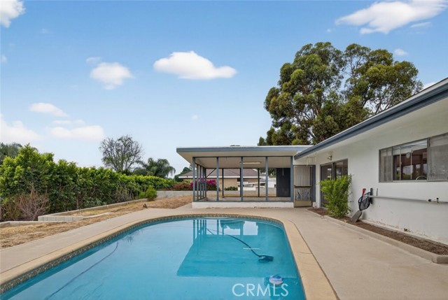 Detail Gallery Image 36 of 45 For 10346 Siesta Dr, Sunland,  CA 91040 - 2 Beds | 3 Baths