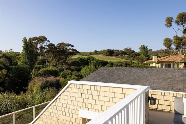 633 Rockford Road, Corona del Mar CA: https://media.crmls.org/medias/bc798d3e-5ca4-45a9-91c7-7c895f1e5521.jpg