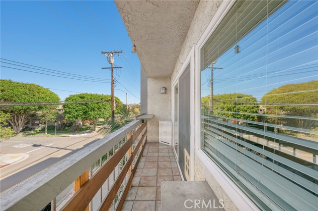 Detail Gallery Image 11 of 23 For 2844 E 3rd St #210,  Long Beach,  CA 90814 - 2 Beds | 2 Baths