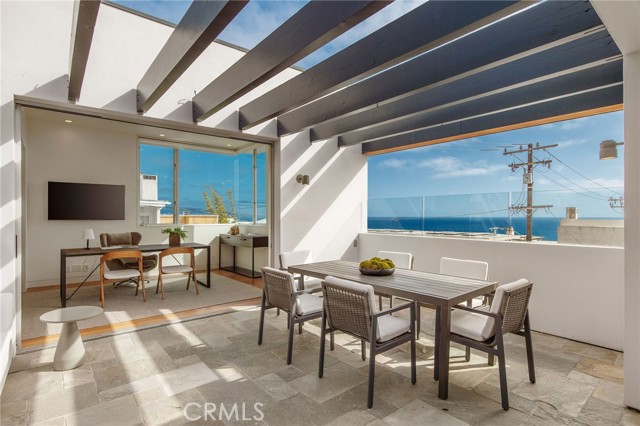 324 17th, Manhattan Beach, California 90266, 4 Bedrooms Bedrooms, 0 ,5 BathroomsBathrooms,Residential,For Sale,17th,0,SB26133569