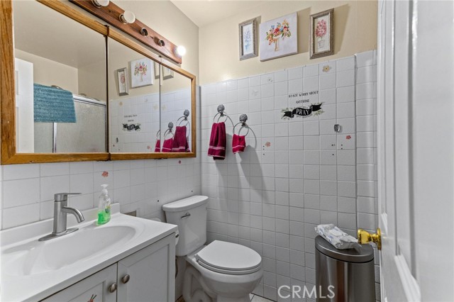 19121 Galatina Street, Rowland Heights CA: https://media.crmls.org/medias/bc7a9202-e988-432a-830d-cb9194a03f62.jpg