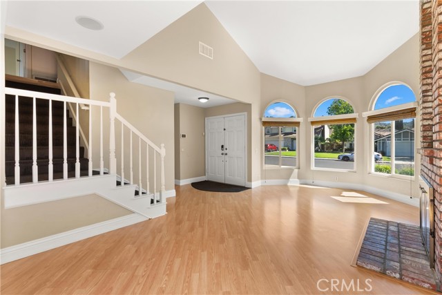 8449 E Meadowridge Street, Anaheim CA: https://media.crmls.org/medias/bc7a9696-7209-43d3-9221-4d7f29b706b6.jpg