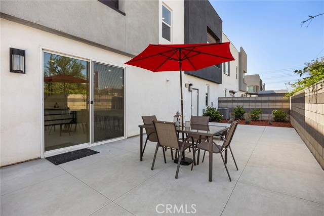 3720 S Allston Paseo, Ontario CA: https://media.crmls.org/medias/bc7b07c3-c179-4cde-b920-17056819856e.jpg