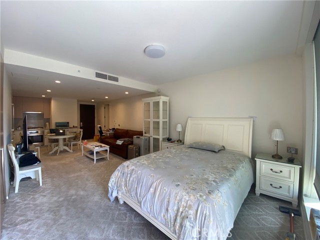 Detail Gallery Image 3 of 5 For 877 Francisco St #1215,  Los Angeles,  CA 90017 - 0 Beds | 1 Baths