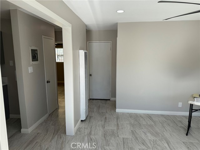 Detail Gallery Image 11 of 25 For 6819 Marbrisa Ave a,  Huntington Park,  CA 90255 - 2 Beds | 1 Baths