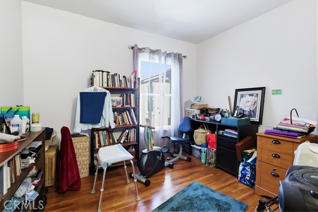 9132 Crenshaw Boulevard, Inglewood CA: https://media.crmls.org/medias/bc7cedd2-7aff-41e1-91e5-082a4291dd29.jpg