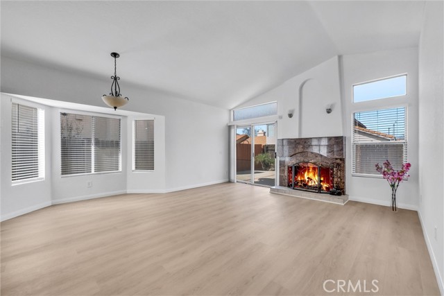 Detail Gallery Image 9 of 44 For 10561 Mendoza Rd, Moreno Valley,  CA 92557 - 4 Beds | 2 Baths