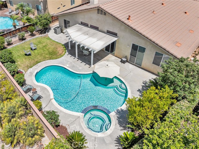 11567 Waterwell Court, Riverside CA: https://media.crmls.org/medias/bc7ff8c7-f757-4dfc-a32f-37387802461b.jpg