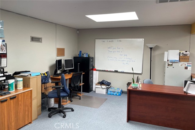 Image 8 of 12 For 2610 Daniel Avenue