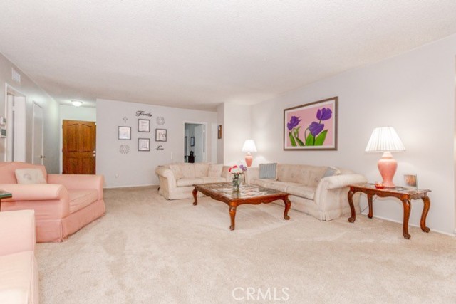 Detail Gallery Image 7 of 54 For 11229 Elmhurst Dr, Norwalk,  CA 90650 - 4 Beds | 2 Baths