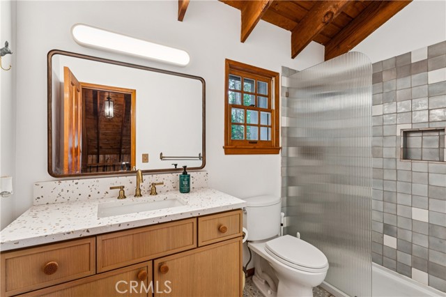 425 Golf Course Way, Lake Arrowhead, CA 92352