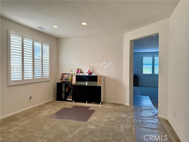 Detail Gallery Image 5 of 27 For 29157 Edgewood Dr, Lake Elsinore,  CA 92530 - 3 Beds | 2 Baths