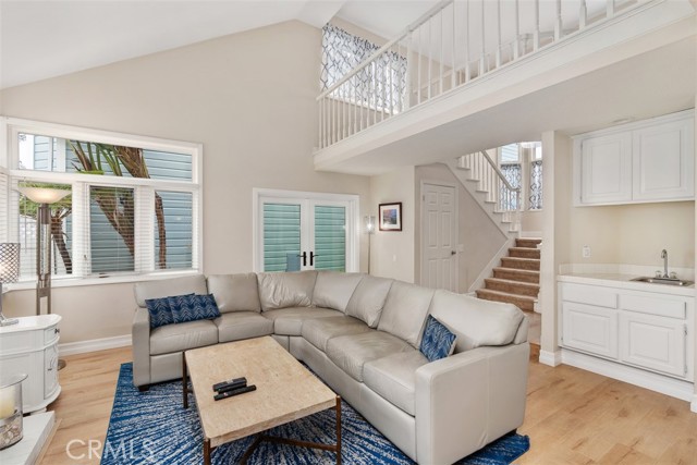 Detail Gallery Image 9 of 26 For 9 Chelsea Pointe, Dana Point,  CA 92629 - 2 Beds | 2/1 Baths