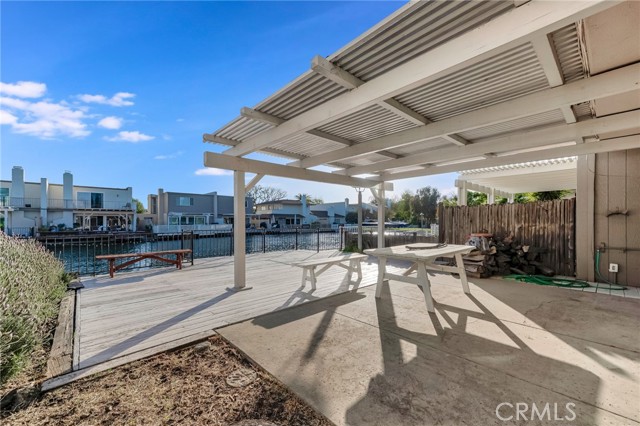 Detail Gallery Image 33 of 45 For 1654 Edgewater Ln, Camarillo,  CA 93010 - 3 Beds | 2/1 Baths