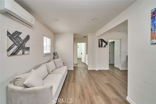 Detail Gallery Image 8 of 19 For 8734 Ramsgate, Los Angeles,  CA 90045 - 4 Beds | 4 Baths