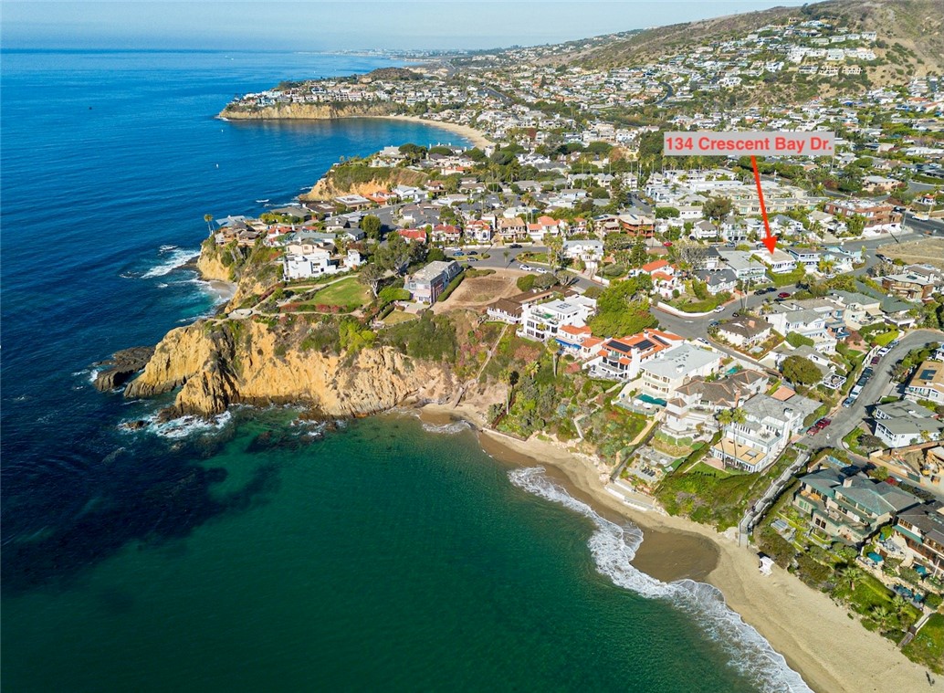 Detail Gallery Image 1 of 73 For 134 Crescent Bay Dr, Laguna Beach,  CA 92651 - 4 Beds | 3/1 Baths