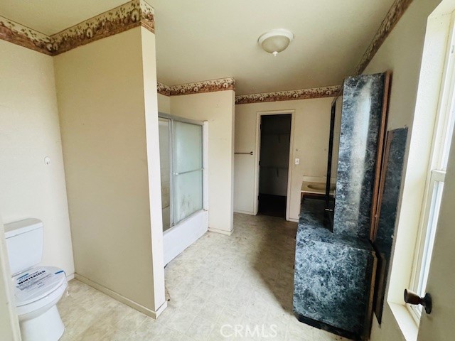 Detail Gallery Image 15 of 32 For 3910 Twilight Ave, Merced,  CA 95348 - 4 Beds | 4 Baths