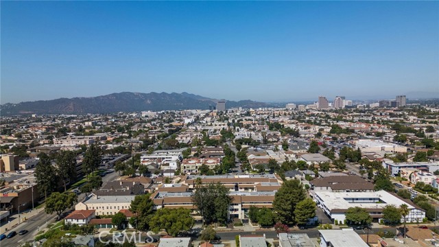 Detail Gallery Image 38 of 54 For 121 Sinclair Ave #207,  Glendale,  CA 91206 - 2 Beds | 2 Baths