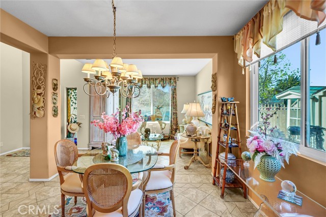 Detail Gallery Image 6 of 50 For 25304 Rolling Greens, Saugus,  CA 91350 - 6 Beds | 4 Baths