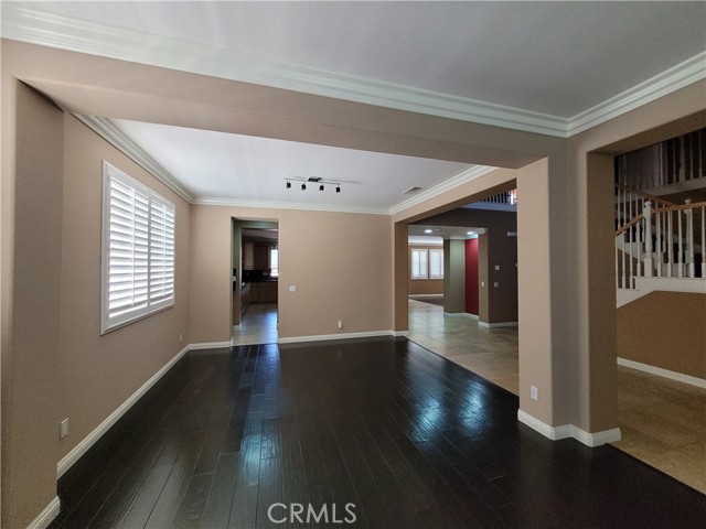 Detail Gallery Image 13 of 61 For 23 Plaza Modena, Lake Elsinore,  CA 92532 - 4 Beds | 3/1 Baths