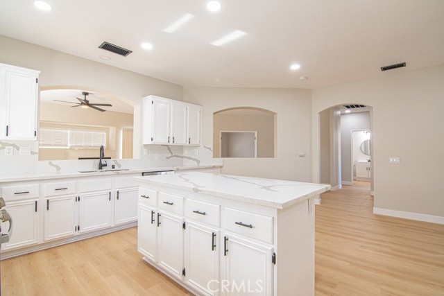 Detail Gallery Image 7 of 33 For 27507 Concord Ln, Menifee,  CA 92585 - 3 Beds | 2 Baths