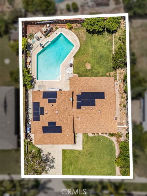 5644 Wadsworth Avenue, Highland CA: https://media.crmls.org/medias/bc8579cc-abff-45c0-b31d-2ec4b6a0fd54.jpg