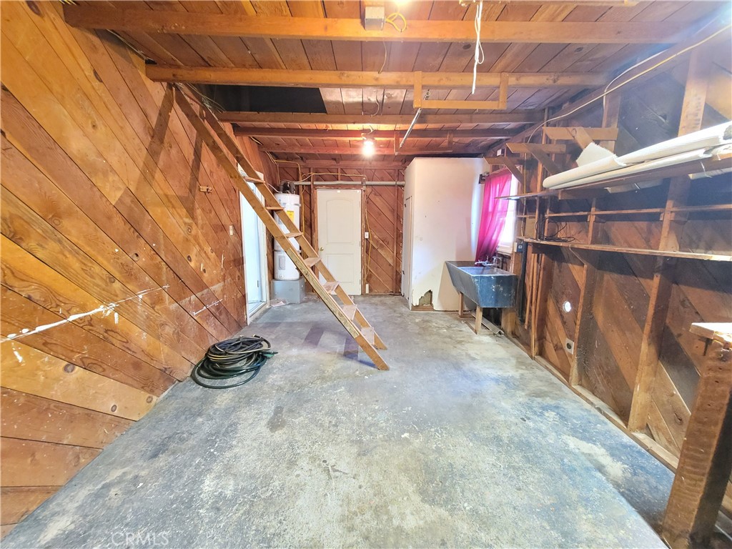 https://media.crmls.org/medias/bc859ba8-c149-4633-bb08-11211a1f4fd2.jpg?preset=X-Large